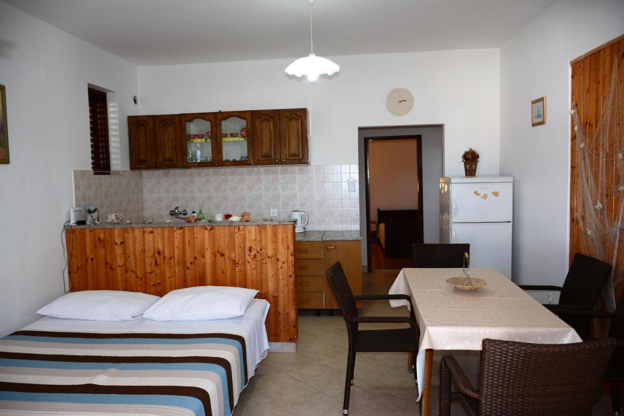 Apartments By The Sea Luka Dubrava, Peljesac - 284 Janjina Extérieur photo