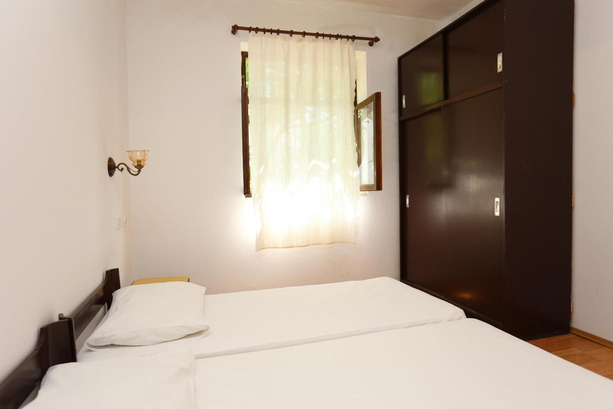 Apartments By The Sea Luka Dubrava, Peljesac - 284 Janjina Chambre photo